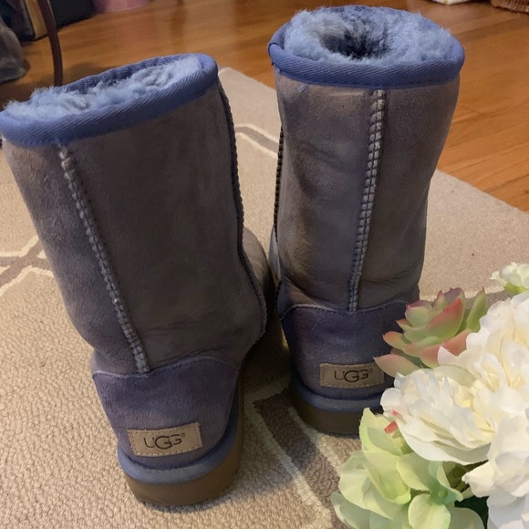 Lilac UGG boots - Picture 2 of 7